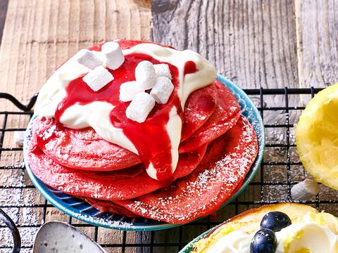 red velvet pancakes