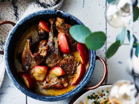 stoofpot van fazant met appeltjes