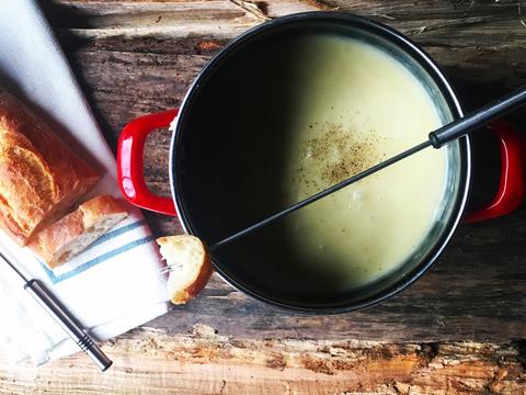 kaasfondue van eigen bodem