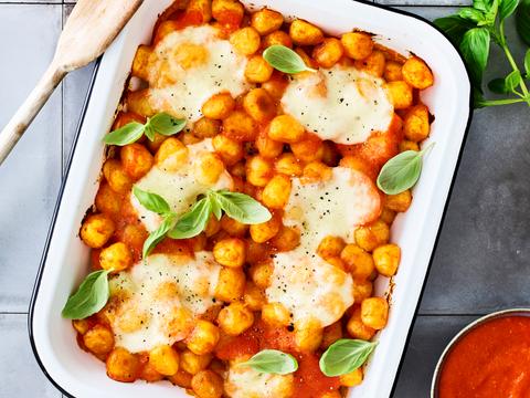 Gnocchi in saus met geroosterde paprika