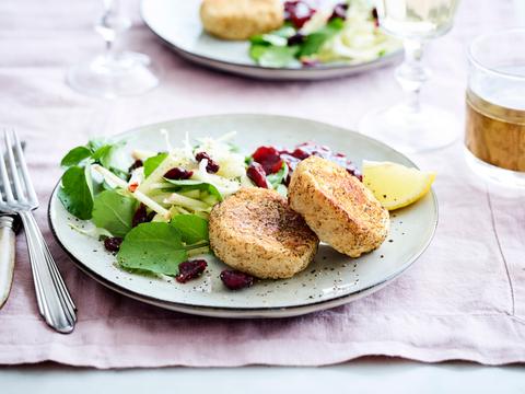 cashewkroketjes met winters slaatje