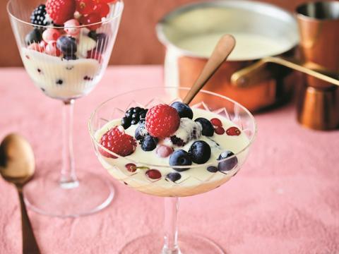 Sabayon van marsala met rode vruchten