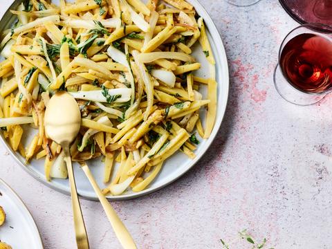 Aardappelreepjes uit de wok