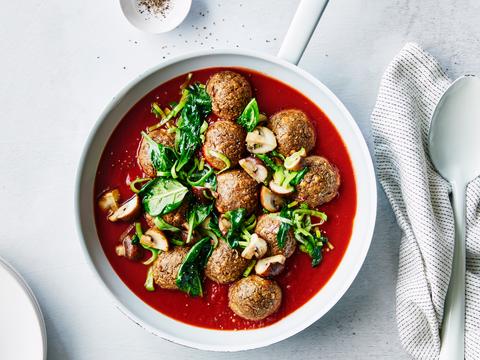 Linzenballetjes met tomatensaus