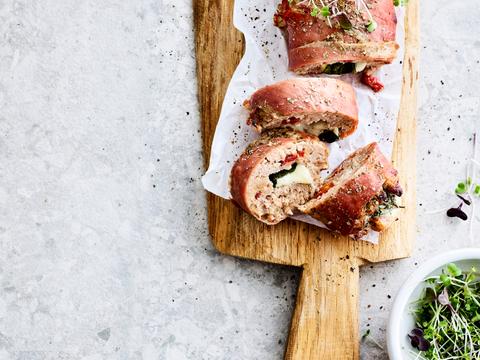 Polpettone met gegrilde paprika’s, mozzarella en pancetta