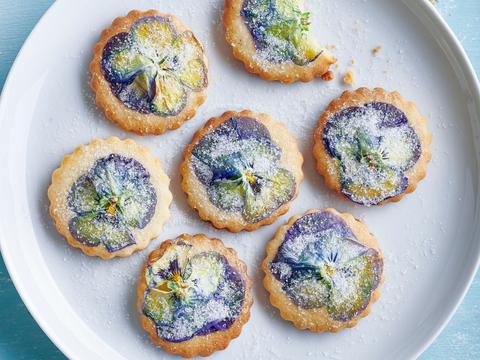 Koekjes met viooltjes