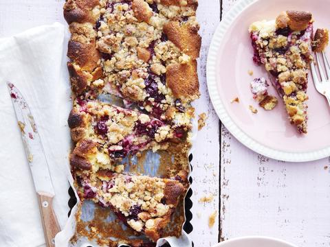 Kersen-ricotta-crumble