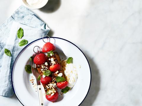 Zoete bbq-spiesjes met citroenricotta