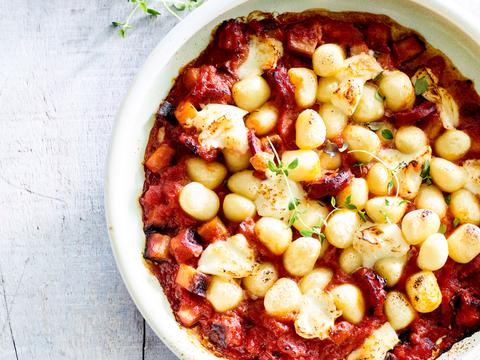 Gnocchi met chorizo en aubergine