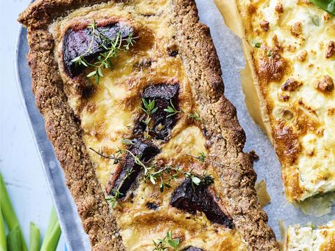 Quiche met notenkorst  en rode biet