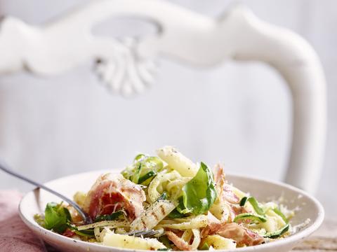 linguine carbonara met gegrilde asperges