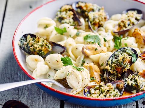 Orecchiette met gegratineerde mosselen