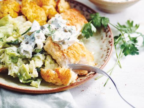 Fishsticks met preipuree en kerriebloemkool