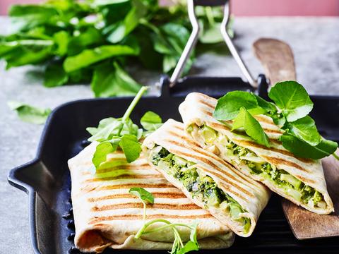 Panini’s met broccoli en brie