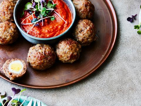 Mini-vogelnestjes met dip van mascarpone