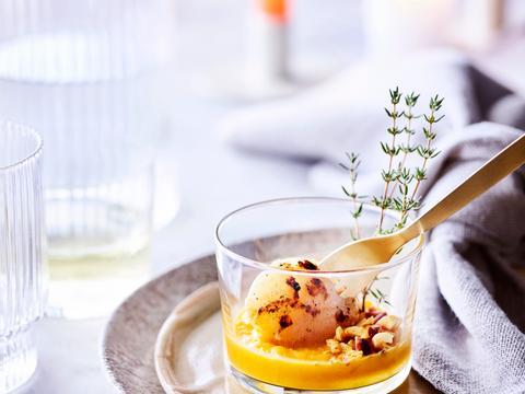 Gegrilde sint-jakobsvruchtjes met pompoencrème