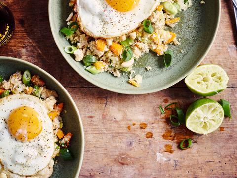 Nasi van bloemkoolrijst
