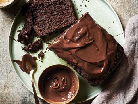 Chocoladecake met choco-topping