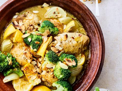 Tajine met kip, broccoli, citroen