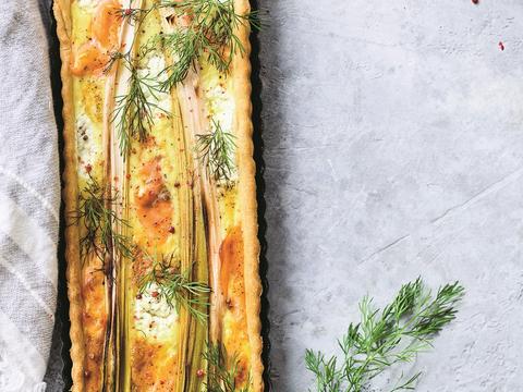 Quiche met gerookte zalm, prei en cottagecheese
