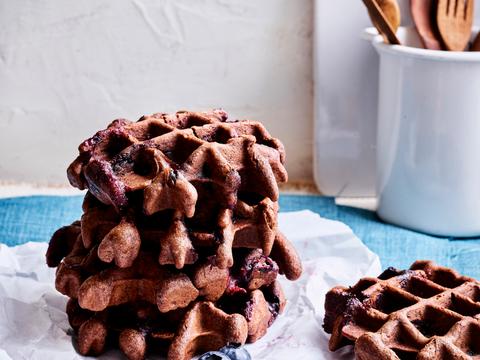 Browniewafels met blauwe bessen