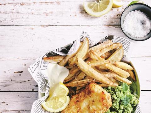 Fish & chips met erwtenpuree uit de airfryer