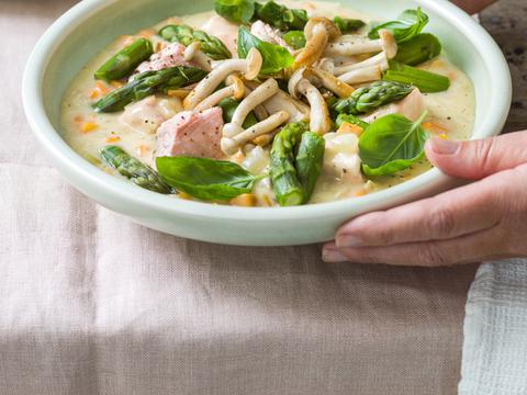 Zalmblanquette met groene asperges