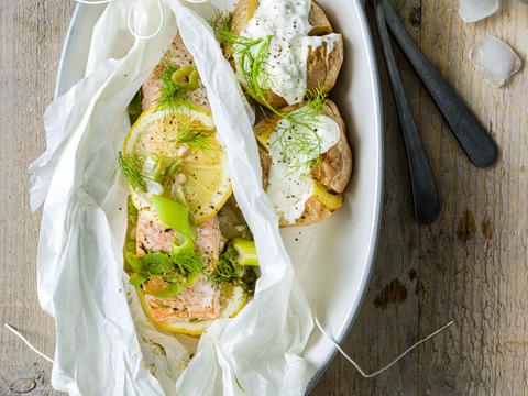 Zalmpapillot met venkel en gepofte aardappel