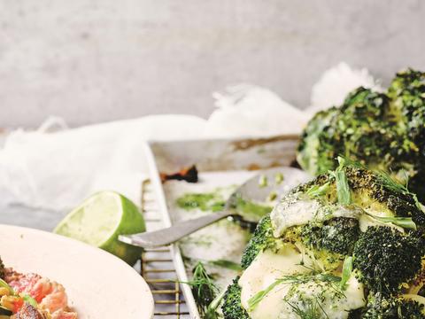 Broccoli hasselback met mozzarella