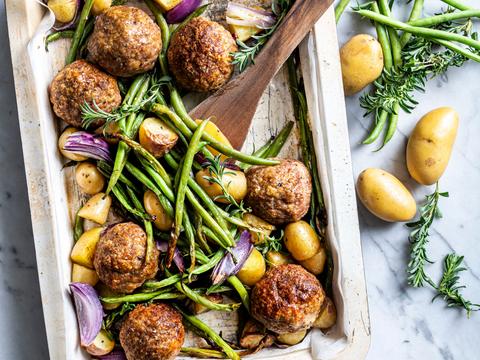 Gehaktbroodjes met boontjes