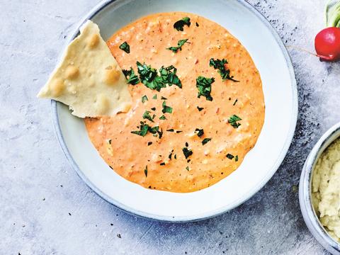 Ktipti – Griekse dip van geroosterde paprika met kaas