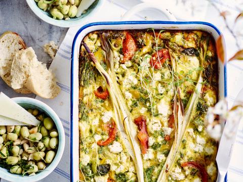 Kruidige frittata met tuinbonenslaatje