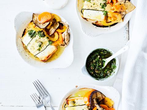 Gegrilde groenten met feta en salsa verde