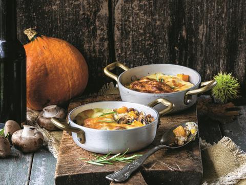 Moussaka met pompoen en champignons