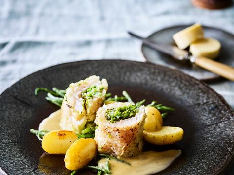 Rollade van zeewolf met krieltjes en beurre blanc
