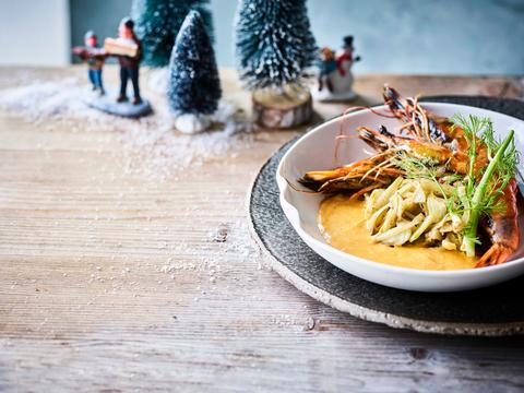 Gamba_s en venkel in een luchtige kreeftensaus