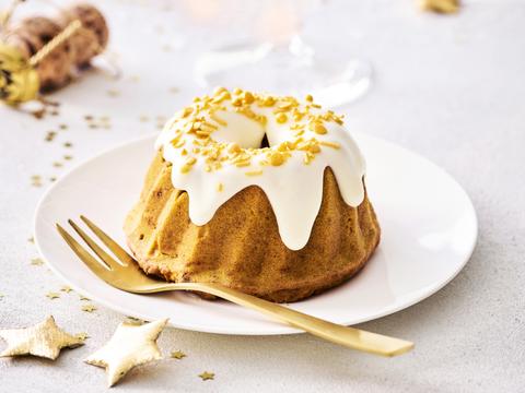 Pompoentulbandjes met roomkaasfrosting en gembersiroop