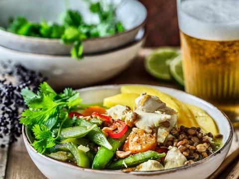 Curry met fazant, mango en pompoen