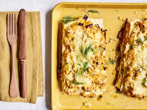 lasagnettes met zalm, dille en prei