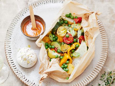 Groentepapillot met burrata en chiliolie