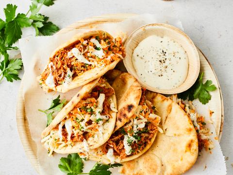 Pitaco_s met koolsla en snelle pulled pork