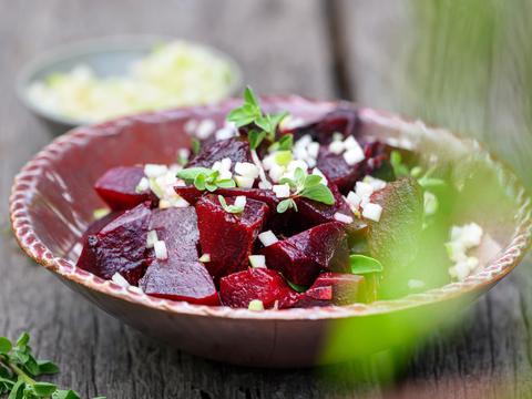 Salade van rode biet