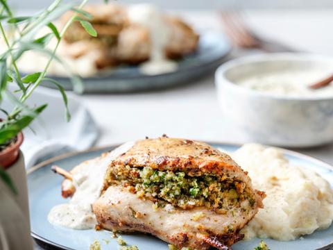 Gevulde kip met knolselderpuree