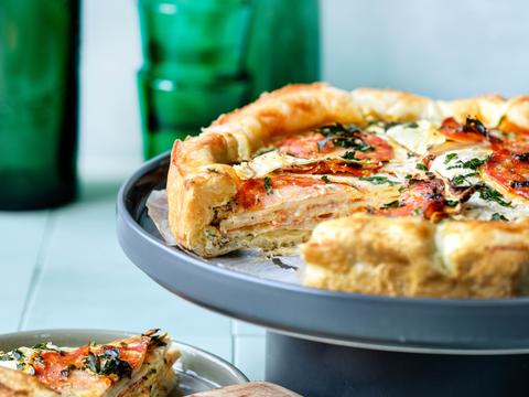 Quiche met knolselder en pittige chorizo