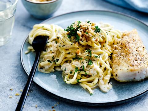 Linguine met witloofsaus en vis