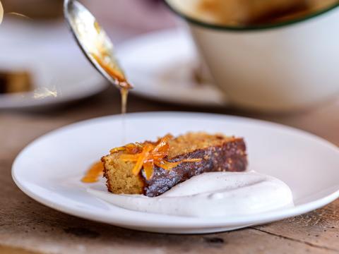 Marokkaanse sinaasappel-amandelgebakjes