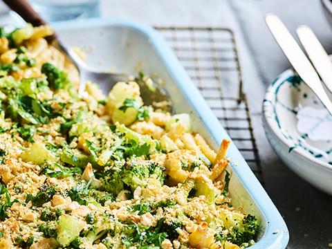 LIB02_23_macaroni246683_vegan broccoli erwten