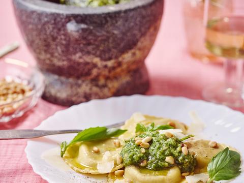 Ravioli met pesto genovese