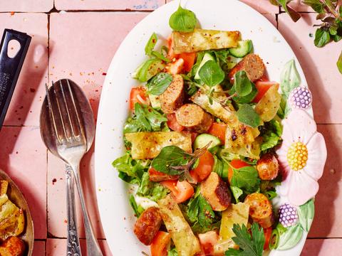 Fattoush-salade met merguez