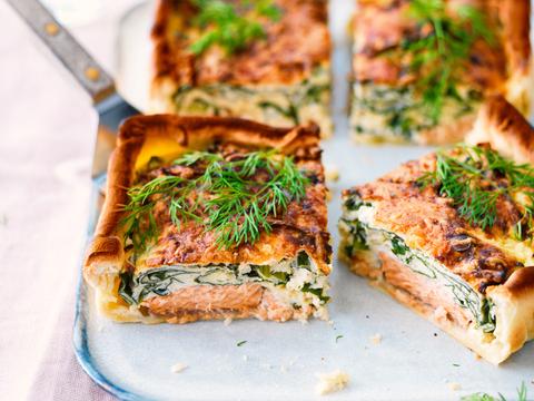Frisse zalmquiche met ricotta en spinazie